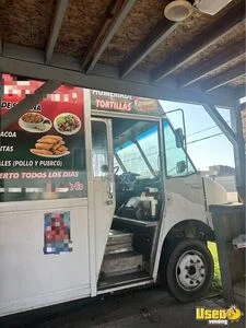 Freightliner Step Van Taco Food Truck | Mobile Food Unit for Sale in Texas!