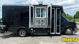2010 23' Chevrolet Express G3500 Food / Beverage Truck with 2021 Worspace Build-Out for Sale in Texas!