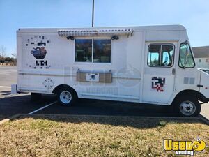 TRANSMISSION ISSUES Fixer Upper Empty Chevy P30 Stepvan with Concession Window & Shelves for Sale in Virginia!