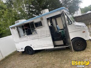 16' Ford Step Van Kitchen Food Truck with Ansul Fire Suppression System for Sale in Virginia!