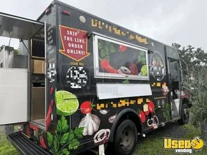 2006 21' Freightliner MT45 All-Purpose Food Truck with Fire Suppression System for Sale in Virginia!