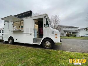 21' GMC 3500 Food Truck with Pro-Fire Suppression L&I Approved Mobile Food Unit for Sale in Washington!