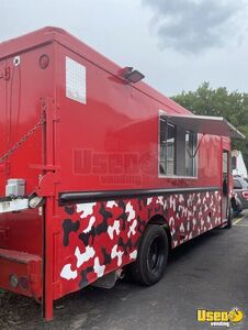 29' International Diesel Food Vending Truck / Mobile Kitchen Concession Unit for Sale in Wisconsin!
