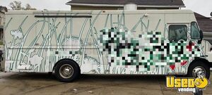 2001 Freightliner MT55 35' Mobile Kitchen Food Truck for Sale in Wisconsin!