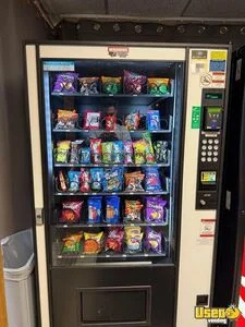 Ams Snack Machine 4 California for Sale