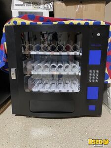 NEW Seaga SM16 Countertop Vapes Cigarette or Sm Snacks Vending Machine For Sale in Florida!