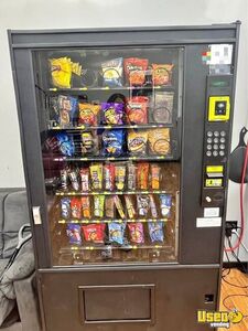 Automated Merchandising Systems AMS39 Snack and Drink Combo Vending Machine For Sale in Florida!