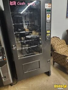 Automatic Merchandising Systems AMS Sensit 3 Snack Vending Machine For Sale in Oregon!