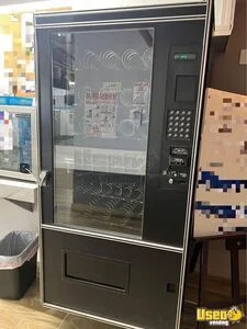 Automated Merchandising Systems AMS35-632 Snack Vending Machine For Sale in Texas!