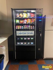 Automatic Products AP-LCM4 Snack and Drink Combo Vending Machine For Sale in California!