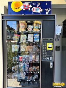 Automatic Products Snack Machine 2 California for Sale