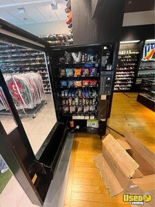 Automatic Products Snack Machine 3 California for Sale