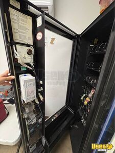 Automatic Products Snack Machine 3 California for Sale