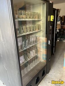 Automatic Products Snack Machine 3 Delaware for Sale