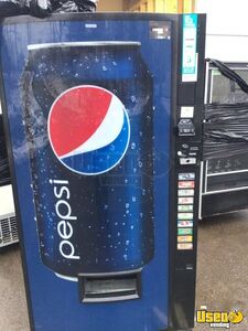 Automatic Products Snack Machine 3 Minnesota for Sale