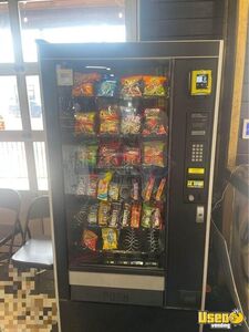 Automatic Products Snack Machine 3 Texas for Sale