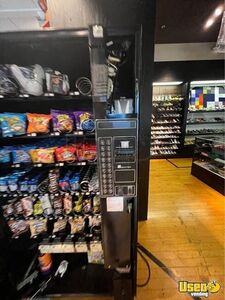Automatic Products Snack Machine 4 California for Sale
