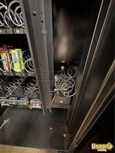 Automatic Products Snack Machine 5 California for Sale