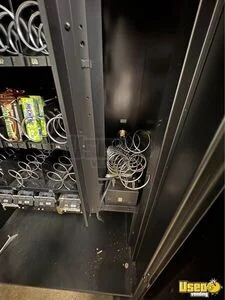 Automatic Products Snack Machine 5 California for Sale
