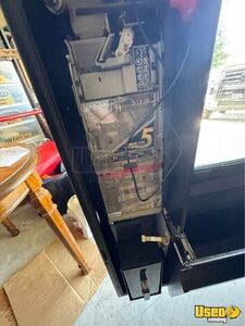 Automatic Products Snack Machine 6 Texas for Sale