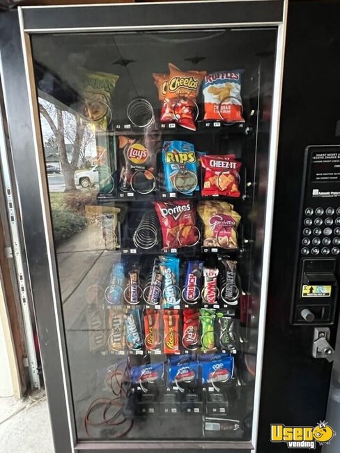 Automatic Products Snack Machine Colorado for Sale