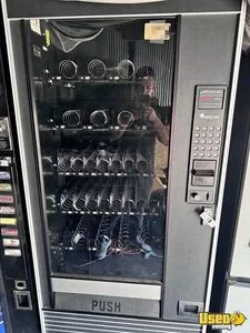 1 Automatic Products Glass Front Snack and Cookies AP Vending Machine For Sale in Colorado!
