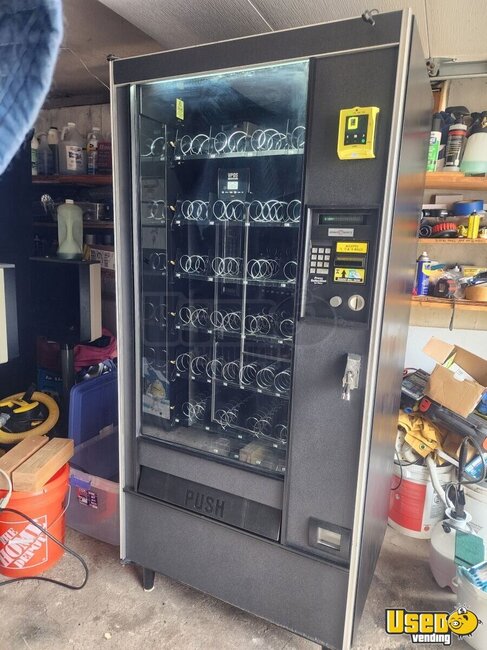 Automatic Products Snack Machine Connecticut for Sale