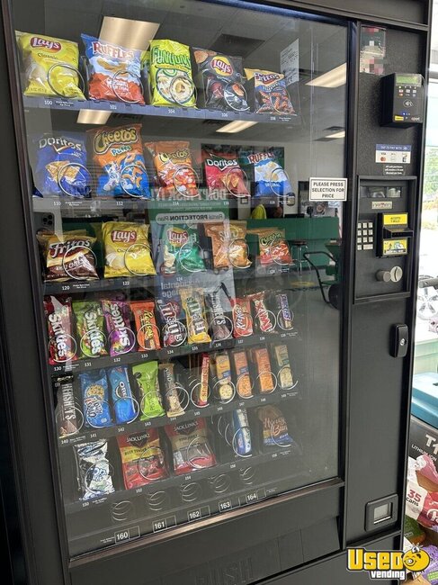 Automatic Products Snack Machine Georgia for Sale