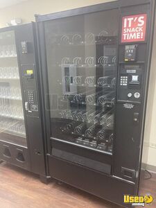 Automatic Products Snack Machine Illinois for Sale