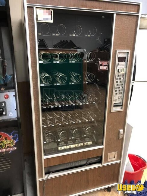Automatic Products Snack Machine New Jersey for Sale