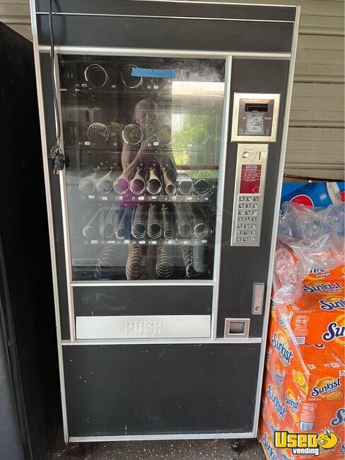 Automatic Products Snack Machine New Jersey for Sale
