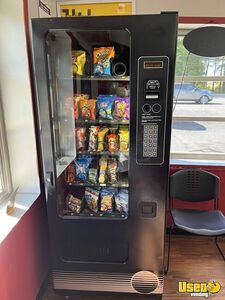 Automatic Products Snack Machine North Carolina for Sale