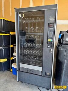 Automatic Products Snack Machine North Dakota for Sale