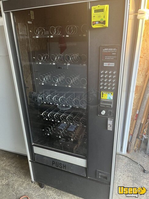 Automatic Products Snack Machine Oregon for Sale
