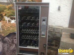 Snack Shop 6600 Snack Vending Machine for Sale in Pennsylvania!!!