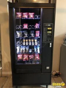 Automatic Products Glass Front Snack and Cookies Vending Machine For Sale in South Carolina!