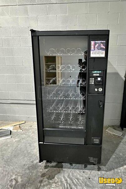 Automatic Products Snack Machine Texas for Sale