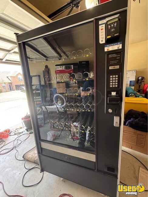 Automatic Products Snack Machine Texas for Sale