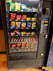 Automatic Products Snack Machine Texas for Sale