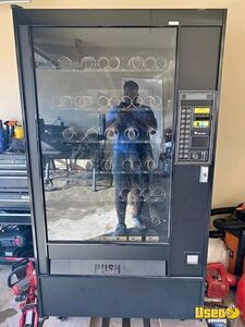 Automatic Products Snack Machine Texas for Sale