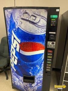 Automatic Products Snack Machine Texas for Sale