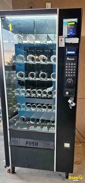 Automatic Products Snack Machine Texas for Sale