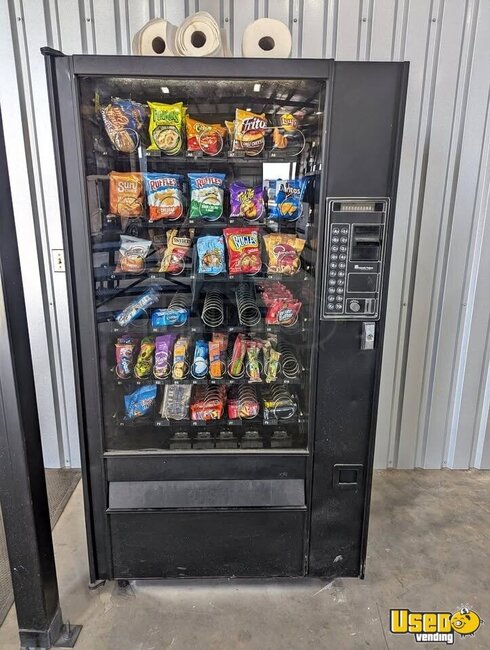 Automatic Products Snack Machine Texas for Sale