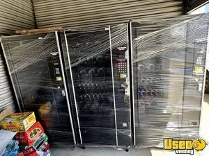 Automatic Products Studio 2, Automatic Products Lcm2 Automatic Products Snack Machine 7 California for Sale