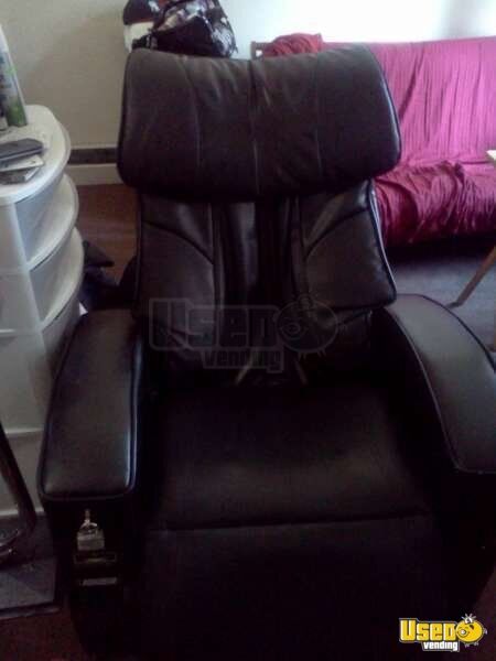 1 Backrubber Brand Vending Massage Chair