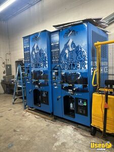 (2) 2022 Everest VX3 Ice Bagged Ice and Filtered Water Vending Machine For Sale in Colorado!