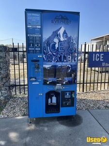 BRAND NEW 2022 Everest Ice VX4 Bagged Ice and Filtered Water Vending Machine For Sale in Florida!