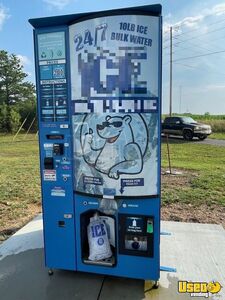 2019 Everest Ice VX3 Bagged Ice and Filtered Water Vending Machine For Sale in Kentucky!