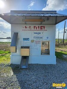 Used - 2008 Ice House America Bagged Ice Vending Machine for Sale in Louisiana!
