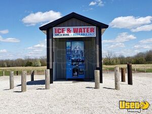 2022 Everest Ice Bagged Ice and Filtered Water Vending Machine with Property for Sale in Oklahoma!